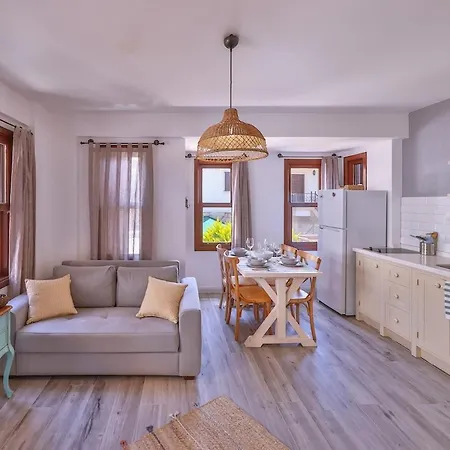 Lavantakas 2 50 Mt To Long Bazaar In Square